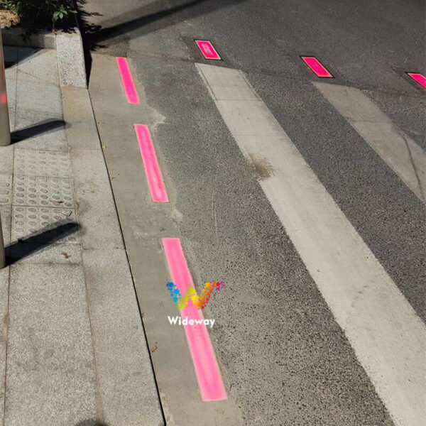 1 Meter Wide Traffic Lights (5)