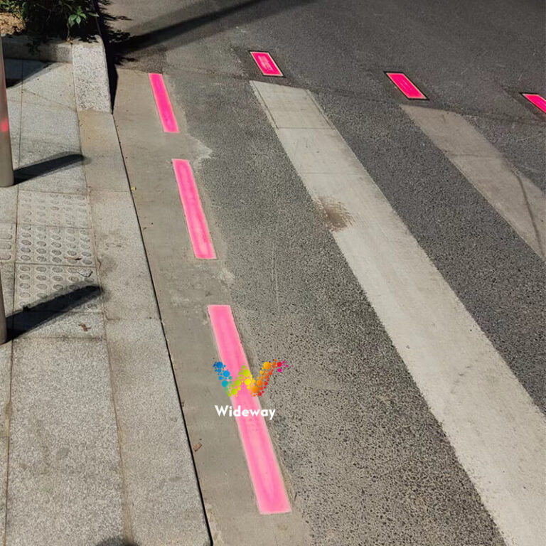 1 Meter Wide Traffic Lights (6)