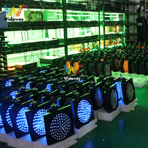 300mm Blue Flash Solar Powered Warning Lights2