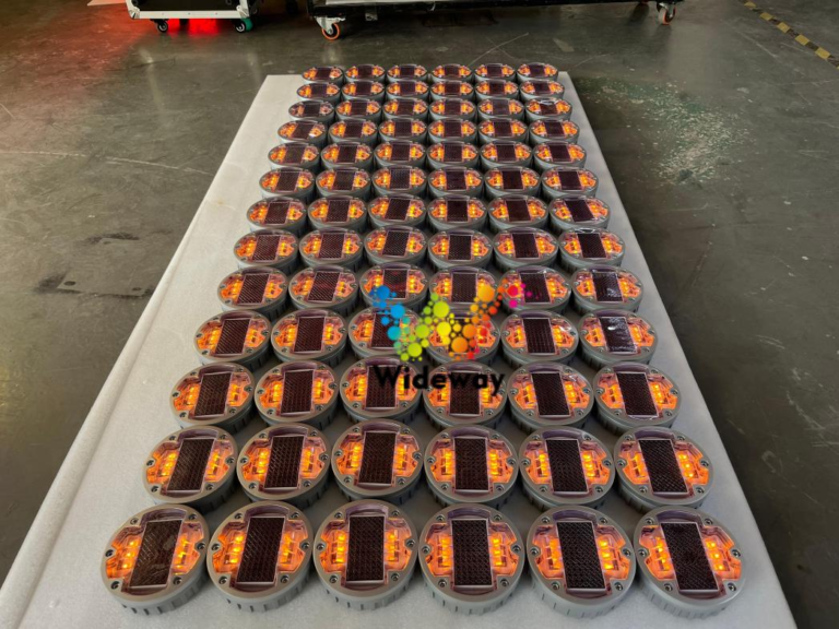 125mm Solar Round Buried Traffic Light 8