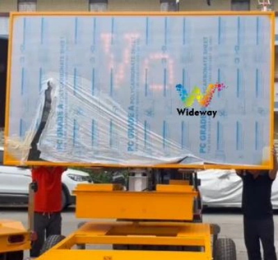 Display Screen Installation
